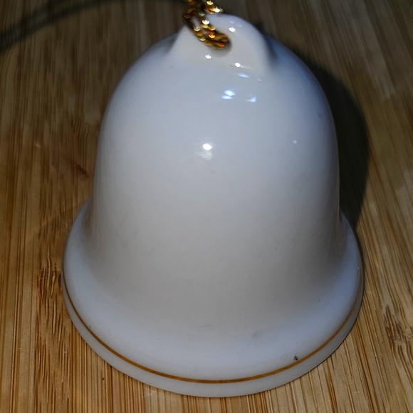 1999 Disney Grolier Collectibles 101 Dalmatians Christmas Bell Ornament - Picture 4 of 4